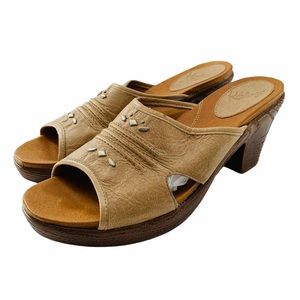 Klogs by Kravings Nicks Leather Block Heel Sandal